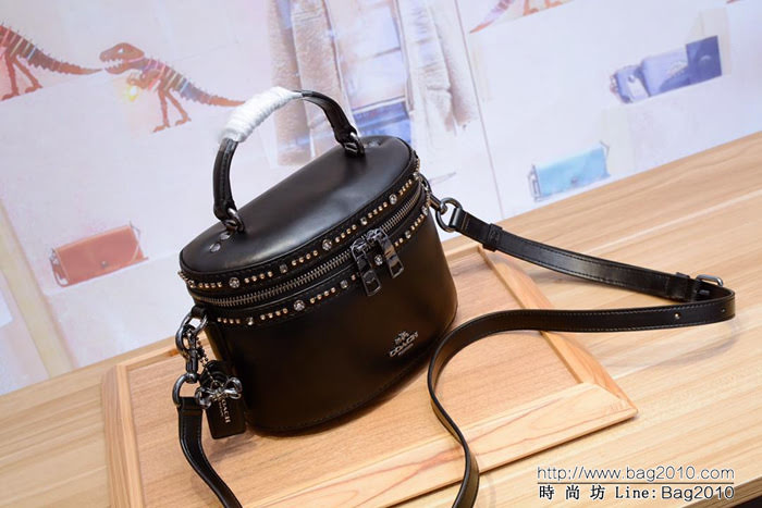 COACH蔻馳 18秋季新款 簽名水桶化妝包 39292合作款  Chz1565